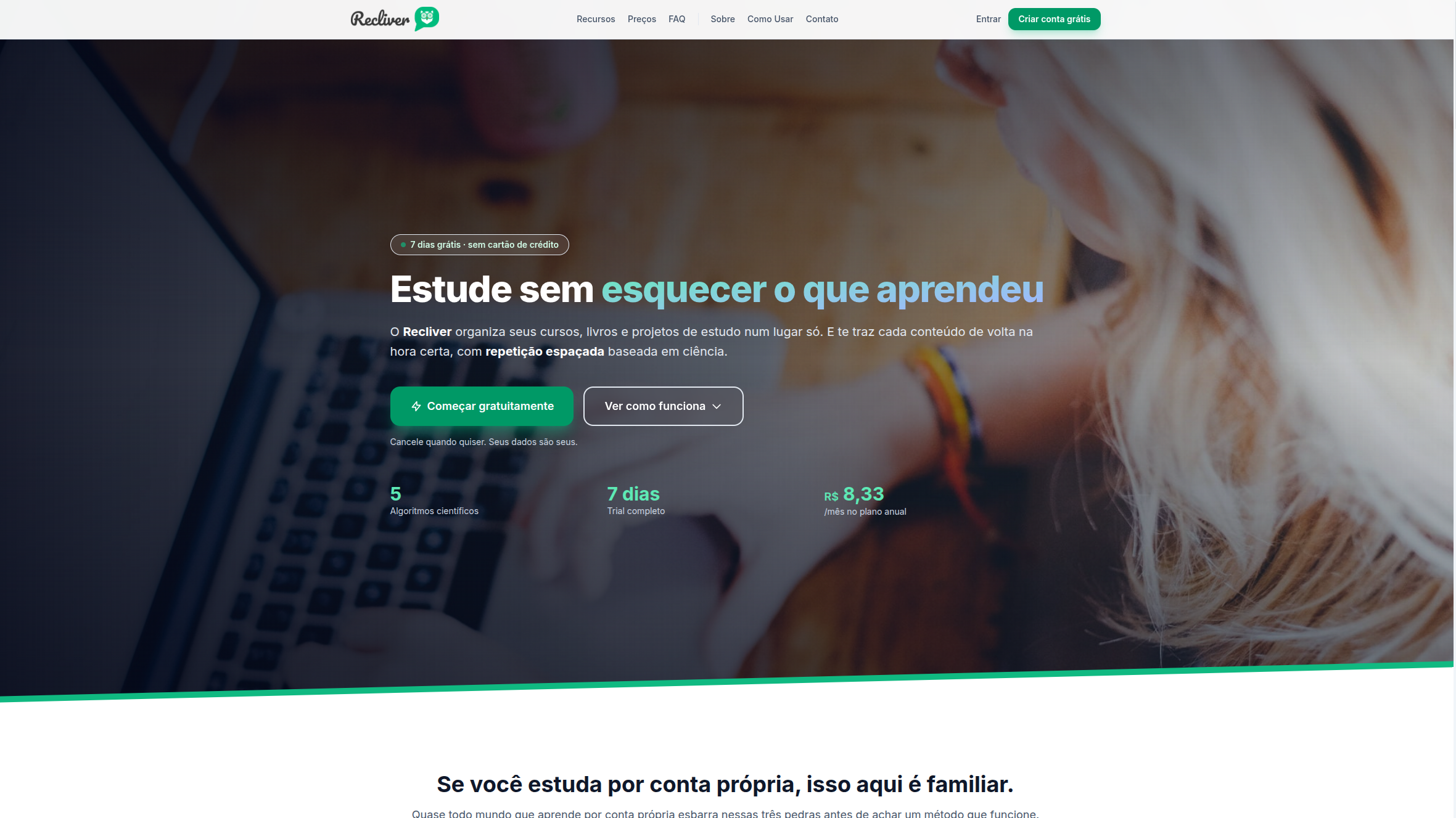 Página inicial do Recliver com a chamada "Estude sem esquecer o que aprendeu"
